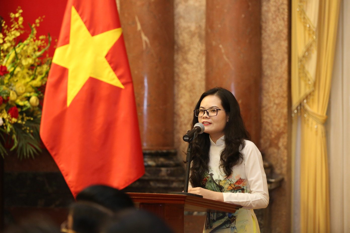 Sinh viên đừng để nghèo vì không có ước mơ ảnh 2