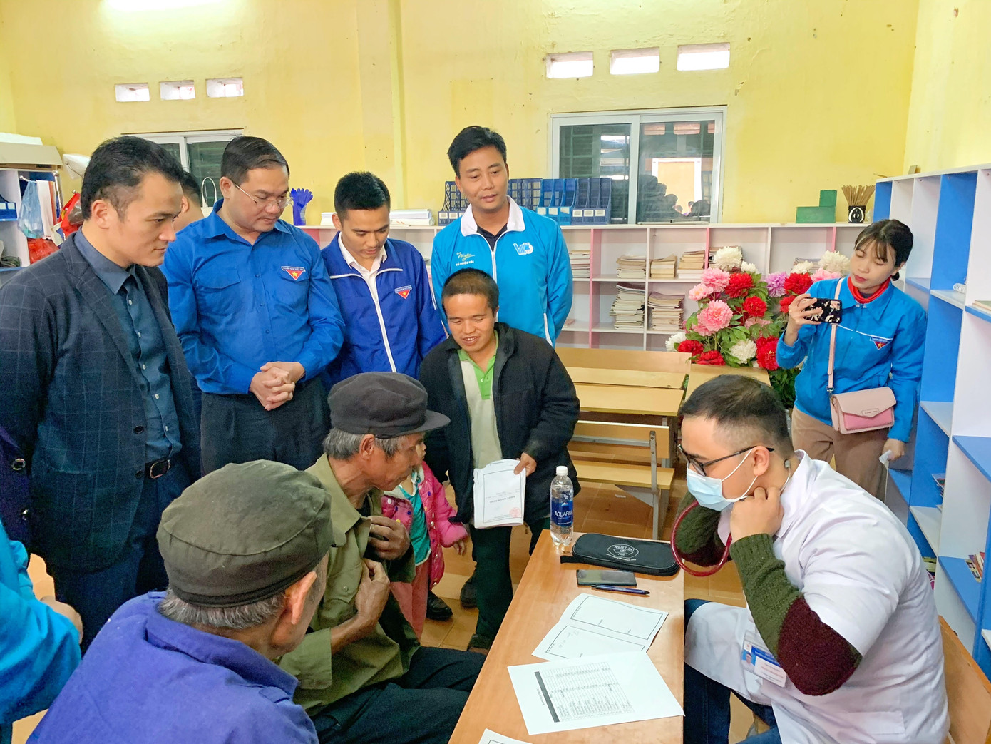  Tuổi trẻ Thủ đô mang yêu thương đến với Mường Khương ảnh 1