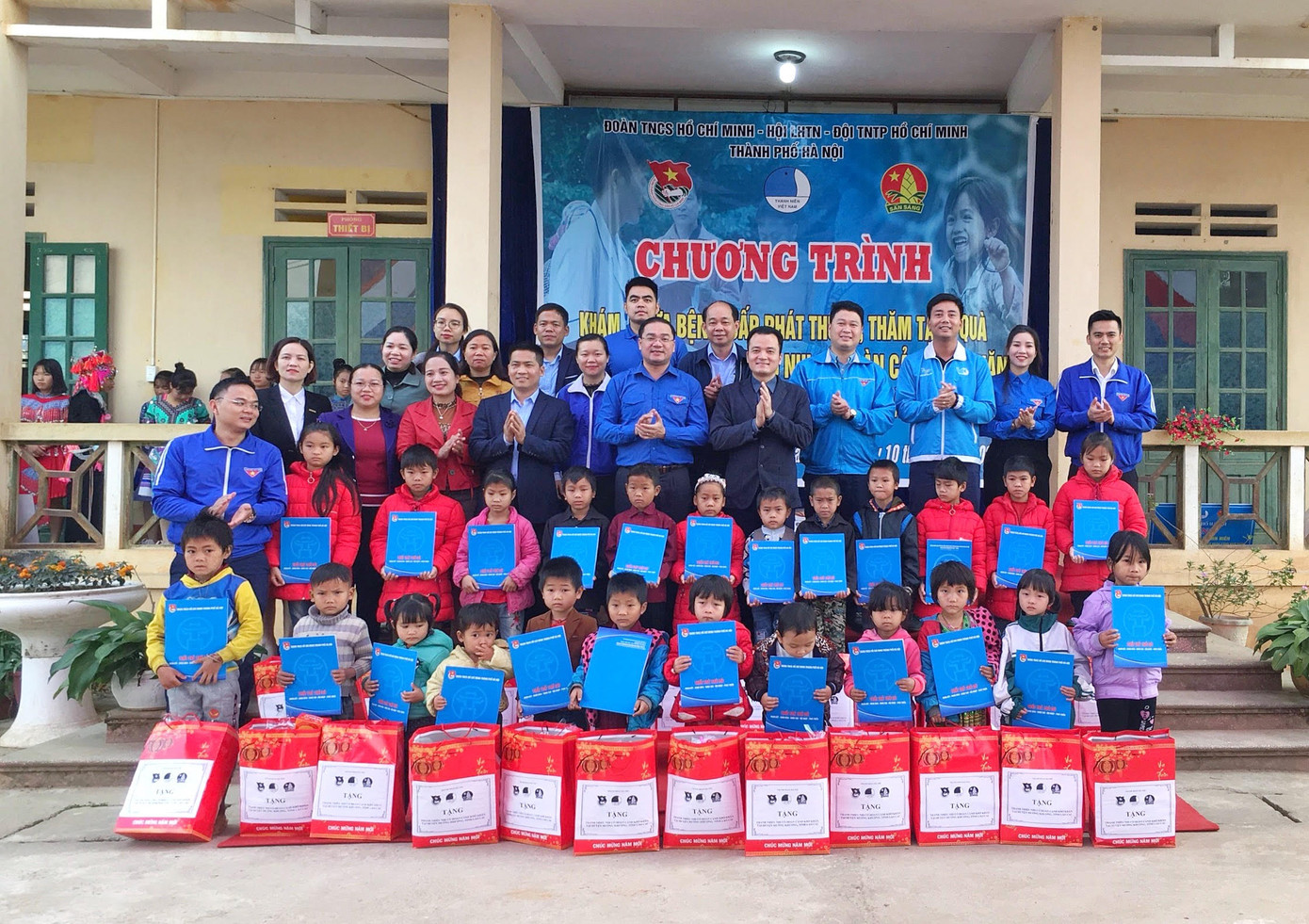  Tuổi trẻ Thủ đô mang yêu thương đến với Mường Khương ảnh 3