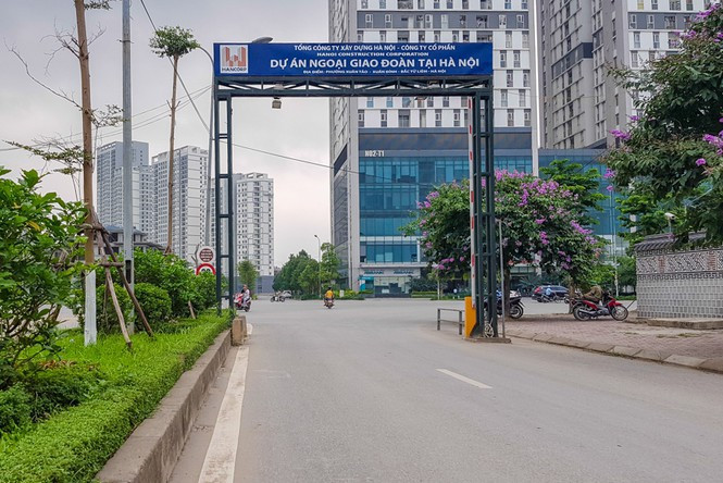 Chuyển nhượng dự án 'bát nháo', nở rộ biệt thự trái phép ở Nha Trang ảnh 1