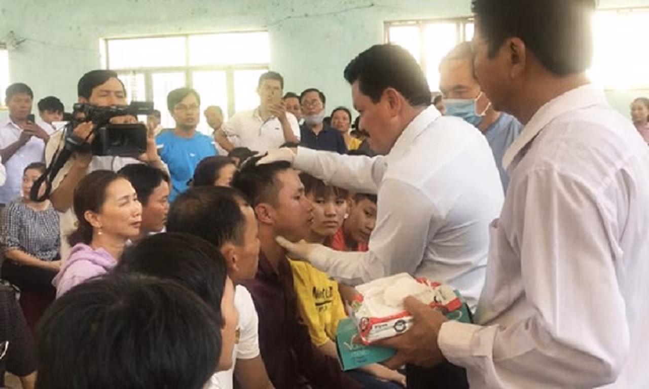 Sự thực 'Thần y' Võ Hoàng Yên ra tay chữa bệnh tại Quảng Ngãi ảnh 6