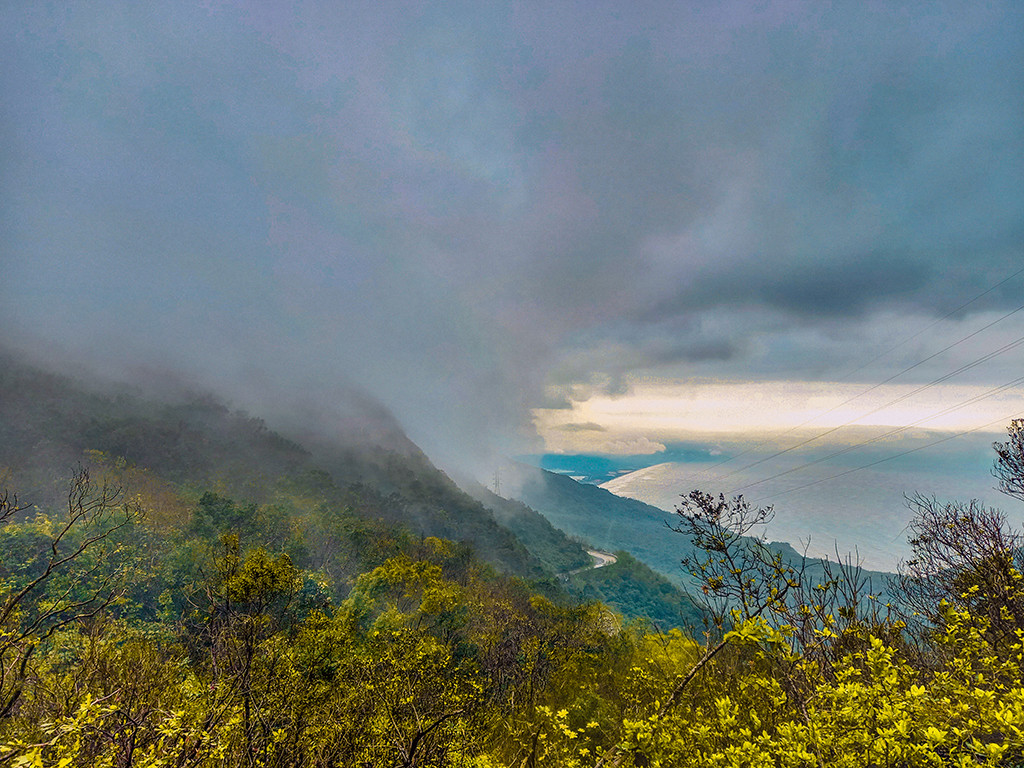 Săn mây trên đèo Hải Vân ảnh 3