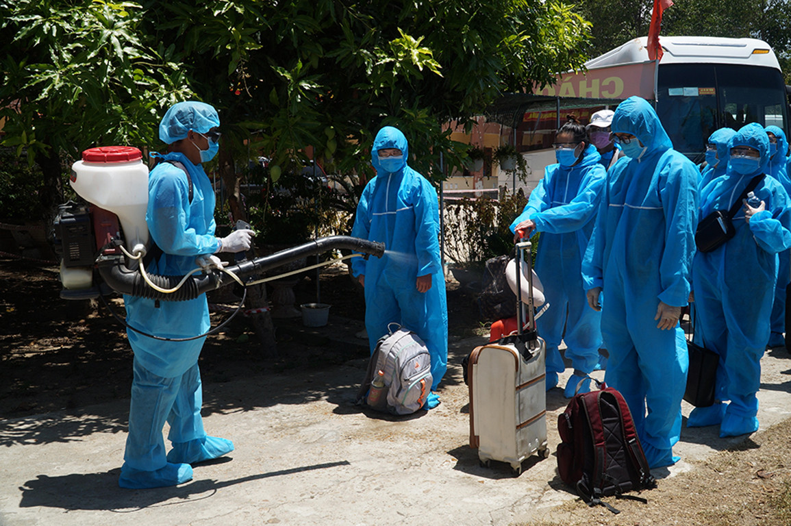 Quảng Ngãi: Tiếp nhận, cách ly 269 công dân trở về từ vùng vùng có dịch COVID-19 ảnh 2