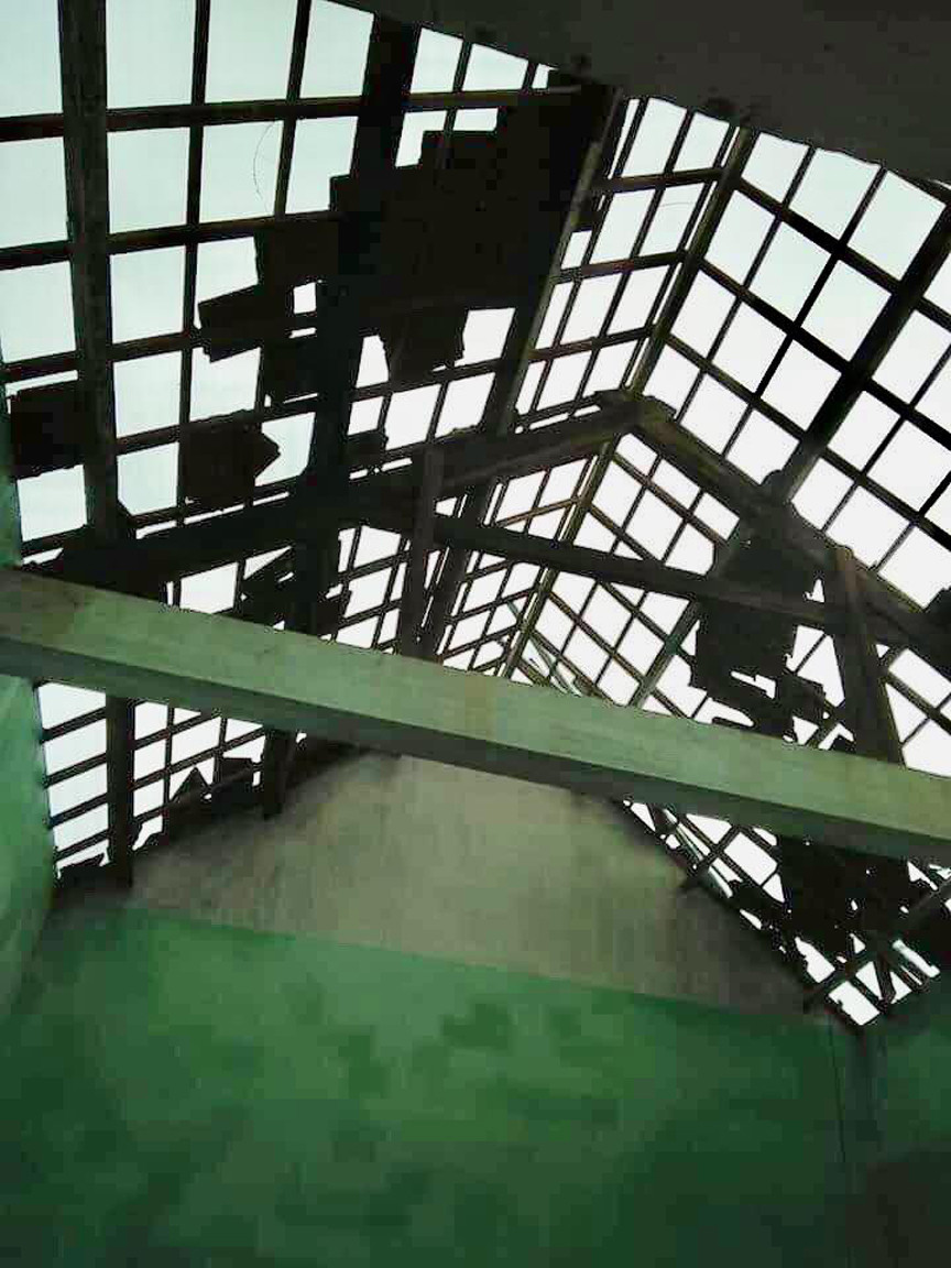 Sau bão số 5: Quảng Ngãi hư hại hơn 400 nhà, sóng đánh sập kè ở Bình Định ảnh 1