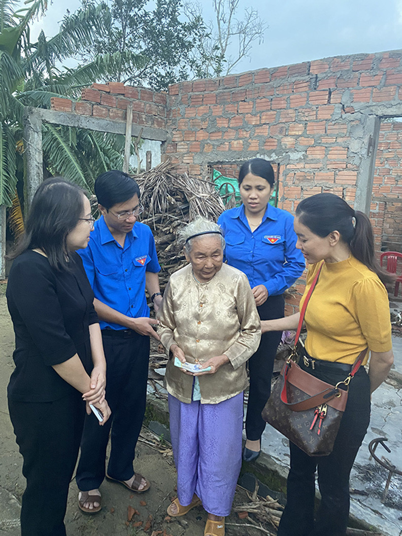 Ban Tổ chức Hoa hậu Việt Nam, báo Tiền Phong mang 'Mái ấm tình thương' đến Quảng Ngãi ảnh 2