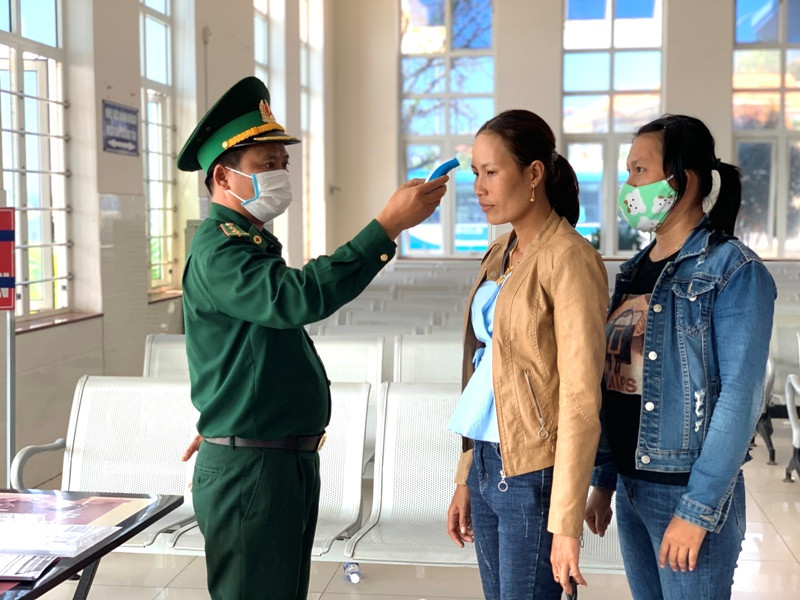 Hạn chế ra vào đảo Lý Sơn, người dân đi lại ra sao? ảnh 3