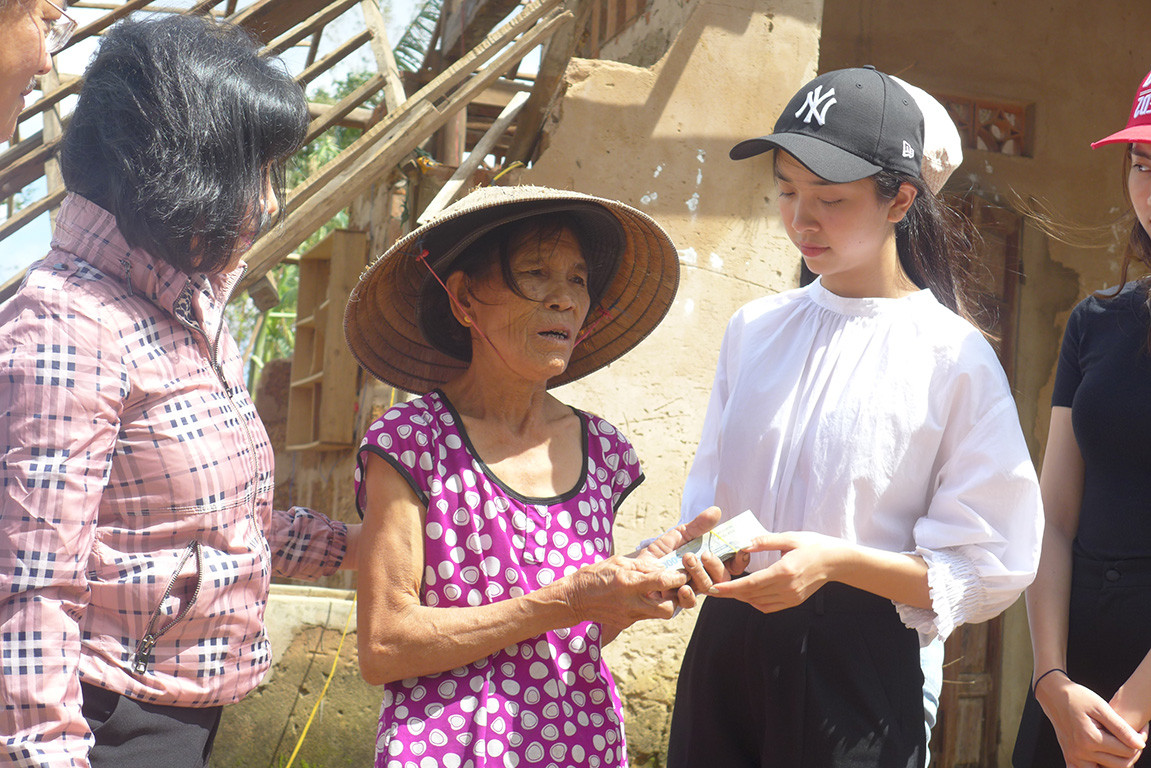 Ban Tổ chức Hoa hậu Việt Nam, báo Tiền Phong mang 'Mái ấm tình thương' đến Quảng Ngãi ảnh 8