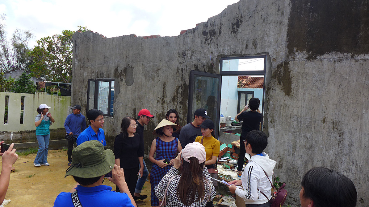 Ban Tổ chức Hoa hậu Việt Nam, báo Tiền Phong mang 'Mái ấm tình thương' đến Quảng Ngãi ảnh 14