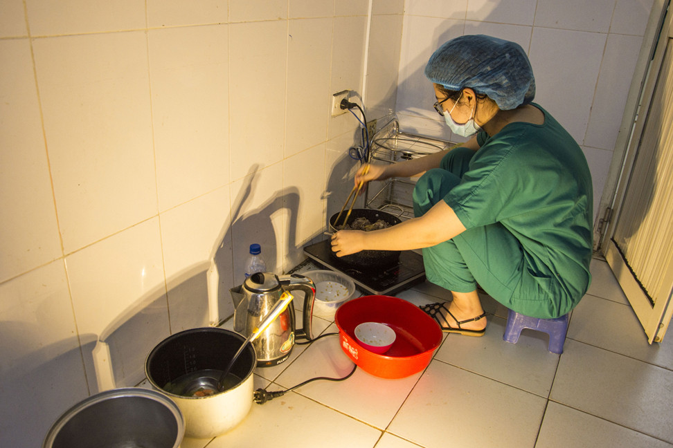 8 ngư dân bị Trung Quốc đâm chìm tàu đang cách ly thế nào? ảnh 6