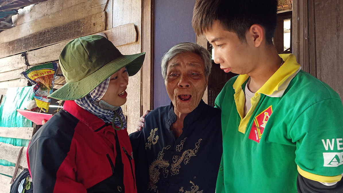 Tình nguyện mùa đông ấm lòng người vùng sâu ảnh 5