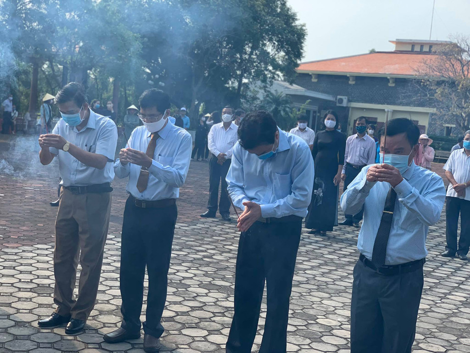 Cựu binh Mỹ gửi 504 bông hồng tưởng niệm 504 thường dân Sơn Mỹ bị thảm sát ảnh 2