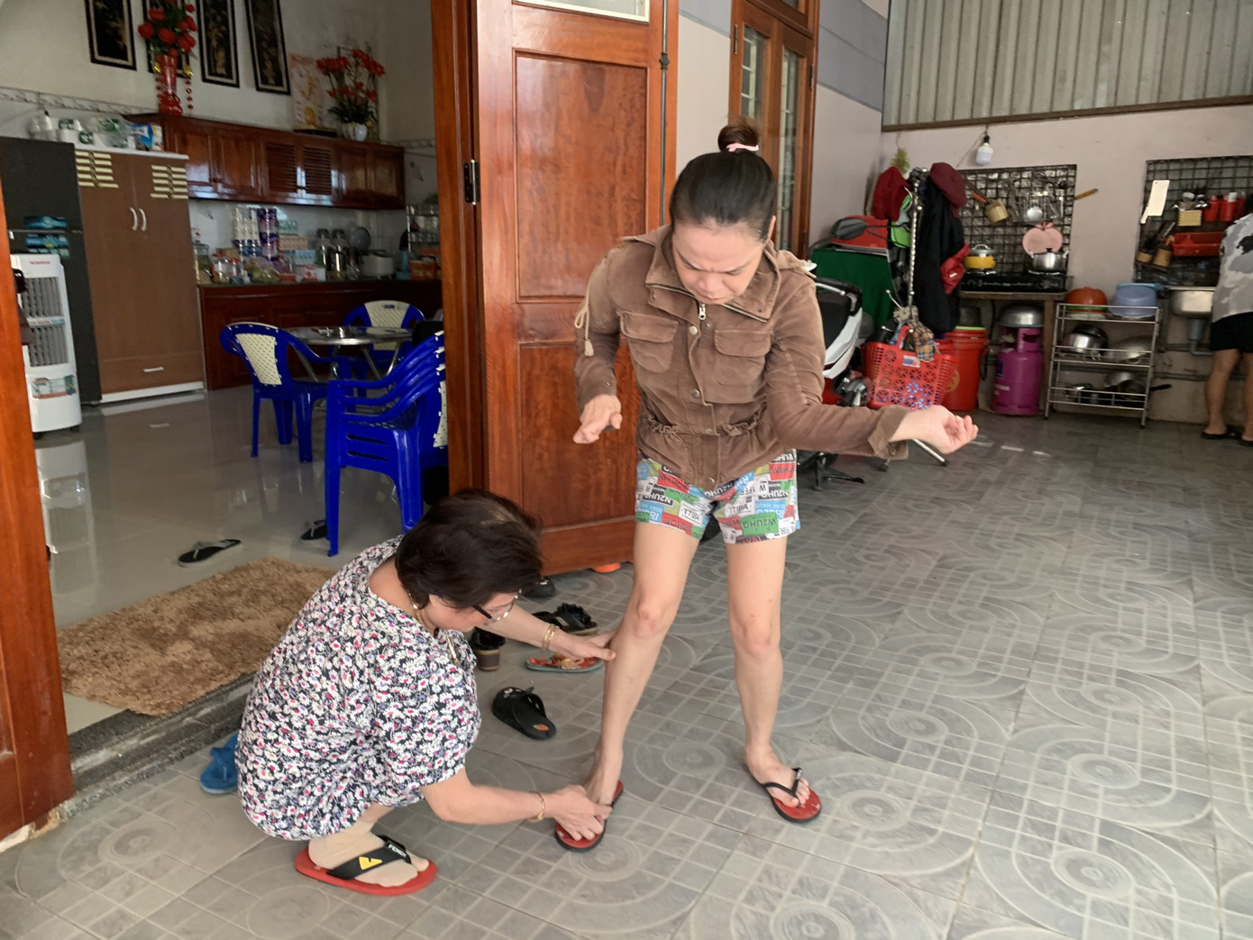 Sự thực 'Thần y' Võ Hoàng Yên ra tay chữa bệnh tại Quảng Ngãi ảnh 2