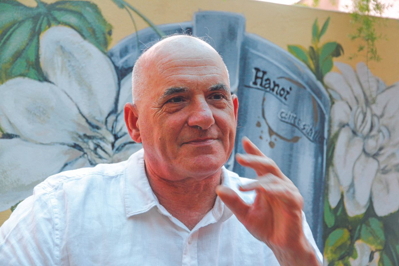 Joe Dolce và bài hát riêng tặng Việt Nam ảnh 1