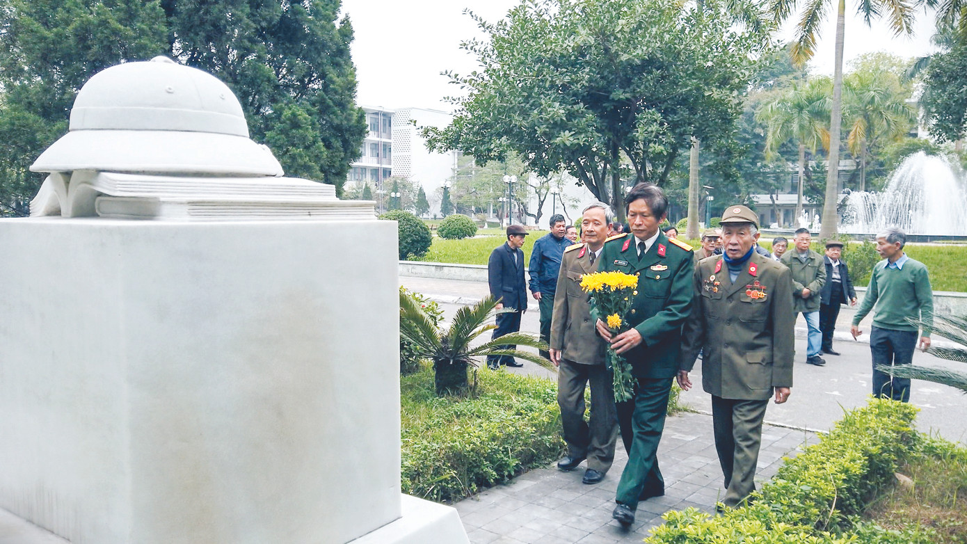 Chất lính thời 'gác bút nghiên' ảnh 1