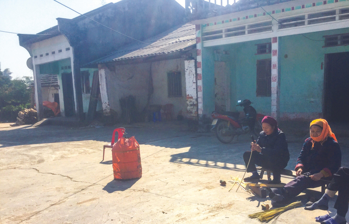 Ðộc đáo phố cổ Háng Ngầu ảnh 1