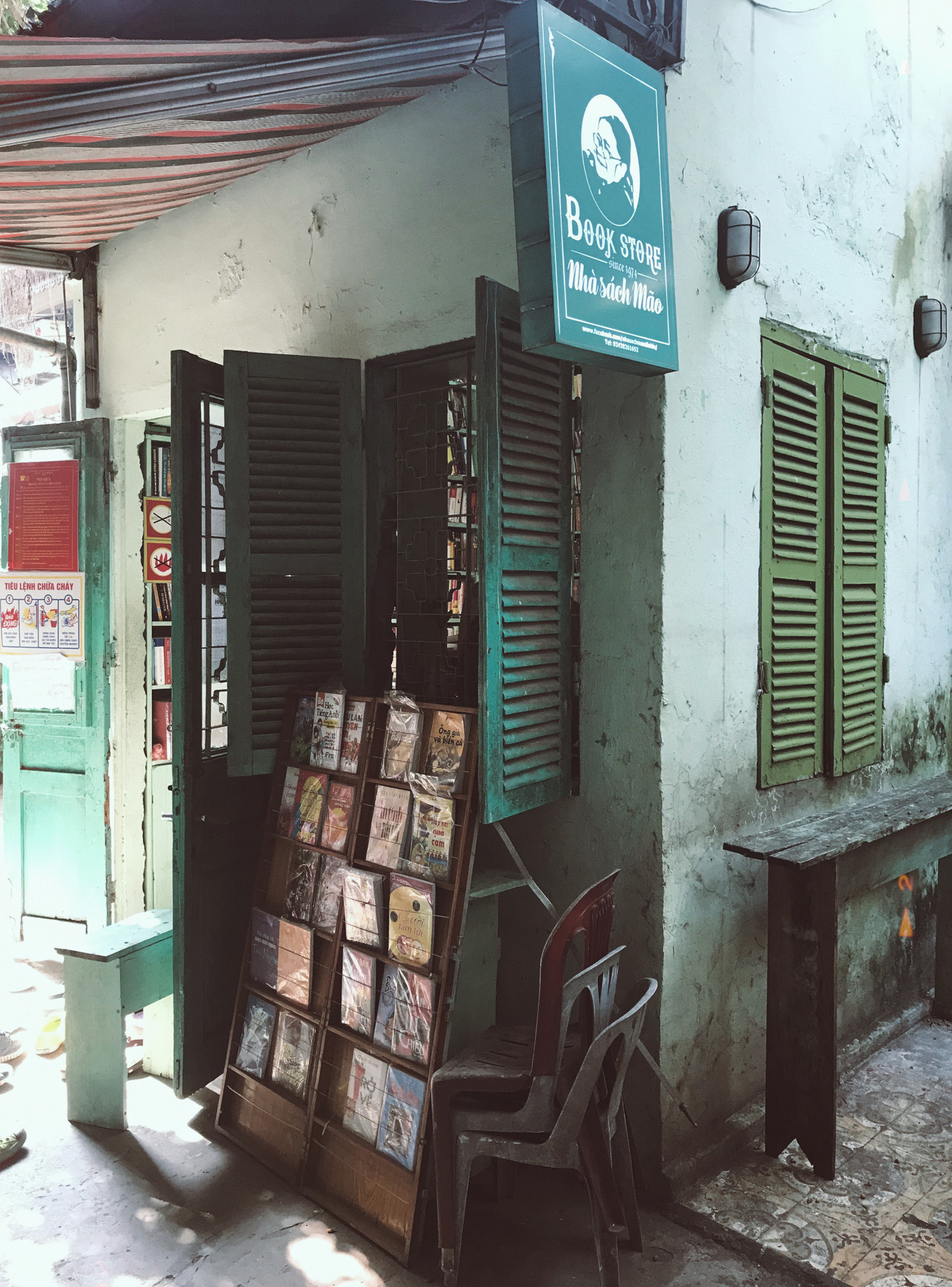 Nhà sách Mão: Chốn hò hẹn xưa cũ và bình yên cho những tâm hồn yêu sách tìm về ảnh 3