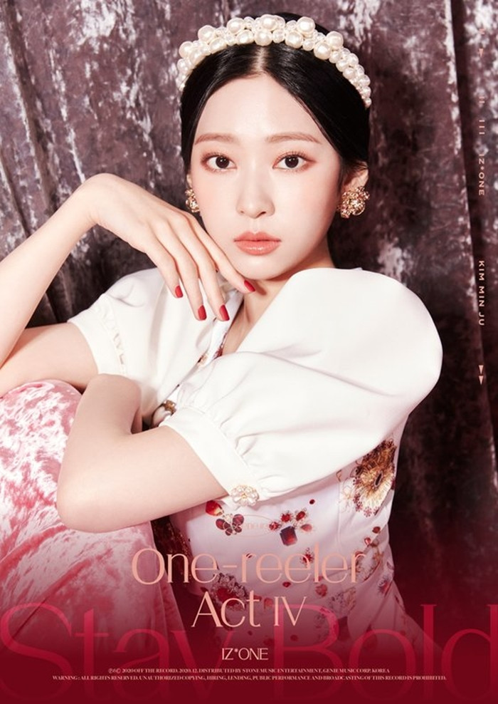 IZ*ONE tung bộ ảnh đẹp như công chúa, fan tự nhủ xinh thế này chắc sẽ được tha thứ hết ảnh 8