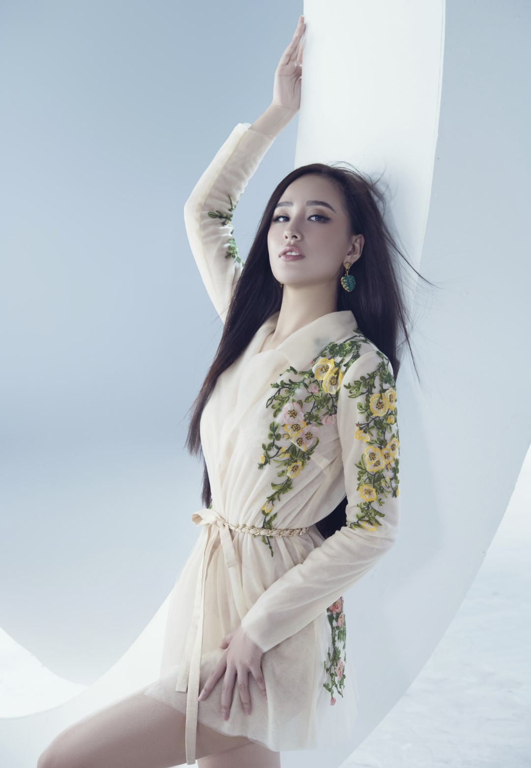 Nhan sắc Hoa hậu Mai Phương Thúy sau 14 năm đăng quang, không đàn em nào có thể lấn át ảnh 6