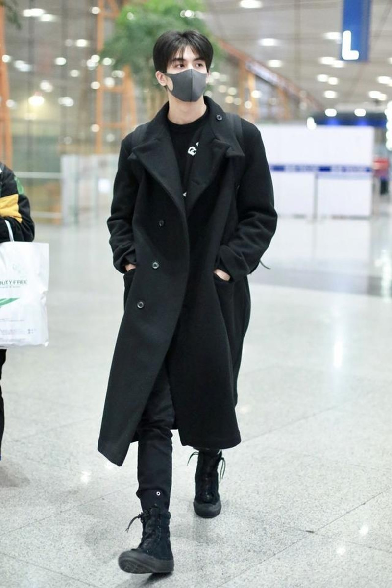 Gu thời trang chuẩn nam thần của Lăng Tiêu (Tống Uy Long) trong “Lấy Danh Nghĩa Người Nhà“ ảnh 6