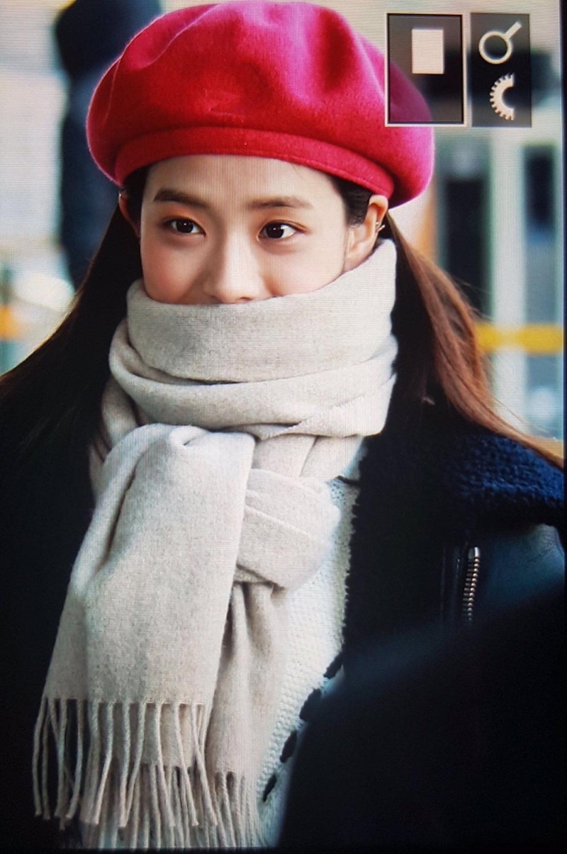 Mùa Đông học 3 công thức mix đồ đơn giản này của các idol K-Pop là bao đẹp, bao ấm ảnh 6