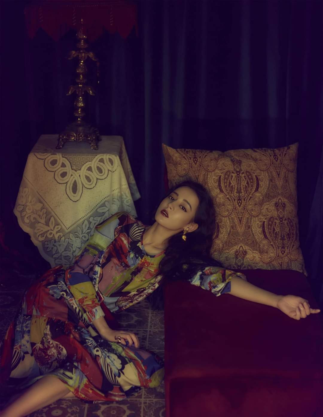 Phải chăng đây chính là bộ ảnh tạp chí đẹp nhất của Địch Lệ Nhiệt Ba trong năm nay? ảnh 6