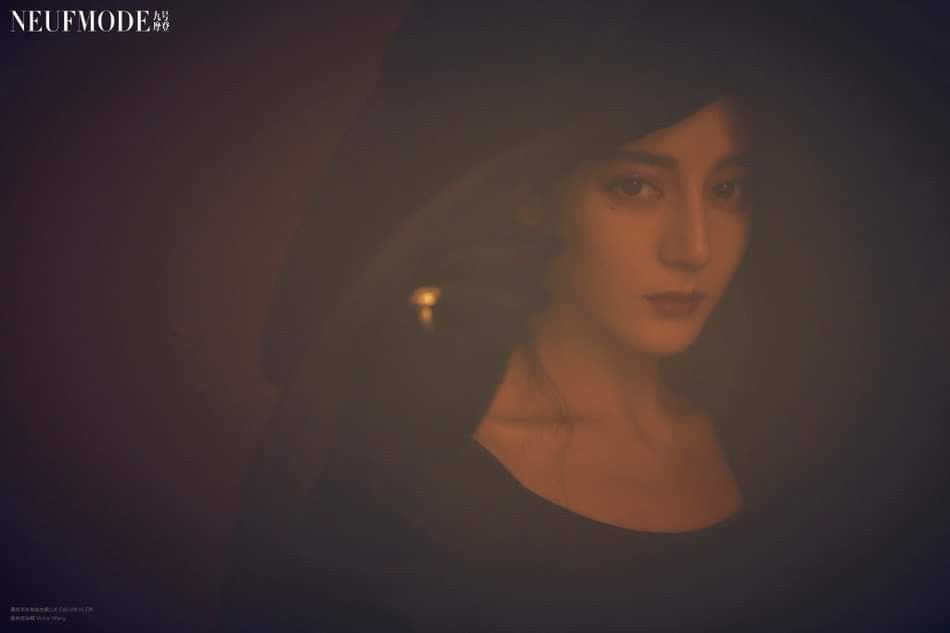 Phải chăng đây chính là bộ ảnh tạp chí đẹp nhất của Địch Lệ Nhiệt Ba trong năm nay? ảnh 4