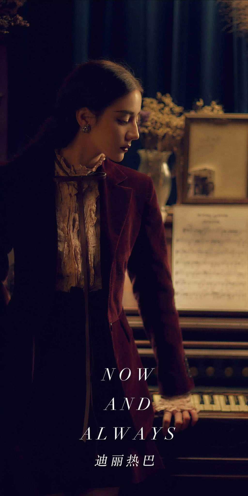 Phải chăng đây chính là bộ ảnh tạp chí đẹp nhất của Địch Lệ Nhiệt Ba trong năm nay? ảnh 10