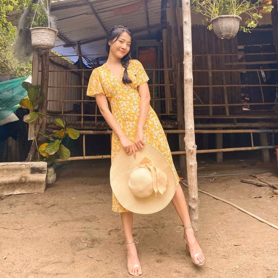 Sắc màu mùa Hè tươi mát thống lĩnh phong cách thời trang sao Việt tuần qua ảnh 3