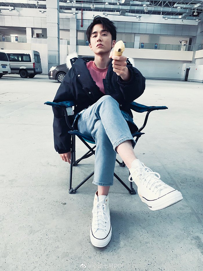 Ngoài đời Trương Tân Thành (Lấy Danh Nghĩa Người Nhà) cũng thích style “cưa sừng làm nghé“ ảnh 3