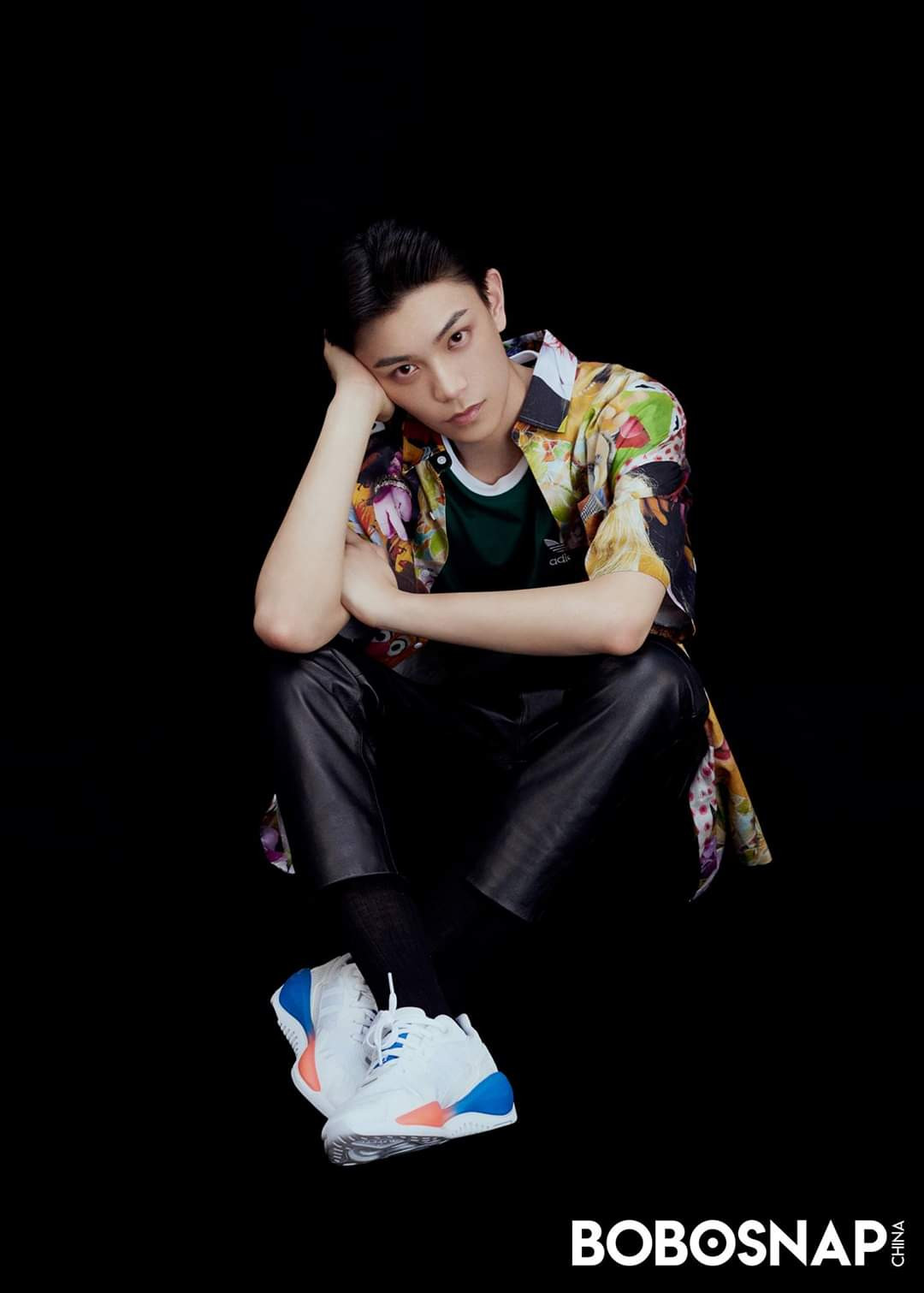 Đinh Vũ Hề xuất hiện trên tạp chí nhiều hơn cả cảnh hôn ở “Trần Thiên Thiên Trong Lời Đồn“ ảnh 3