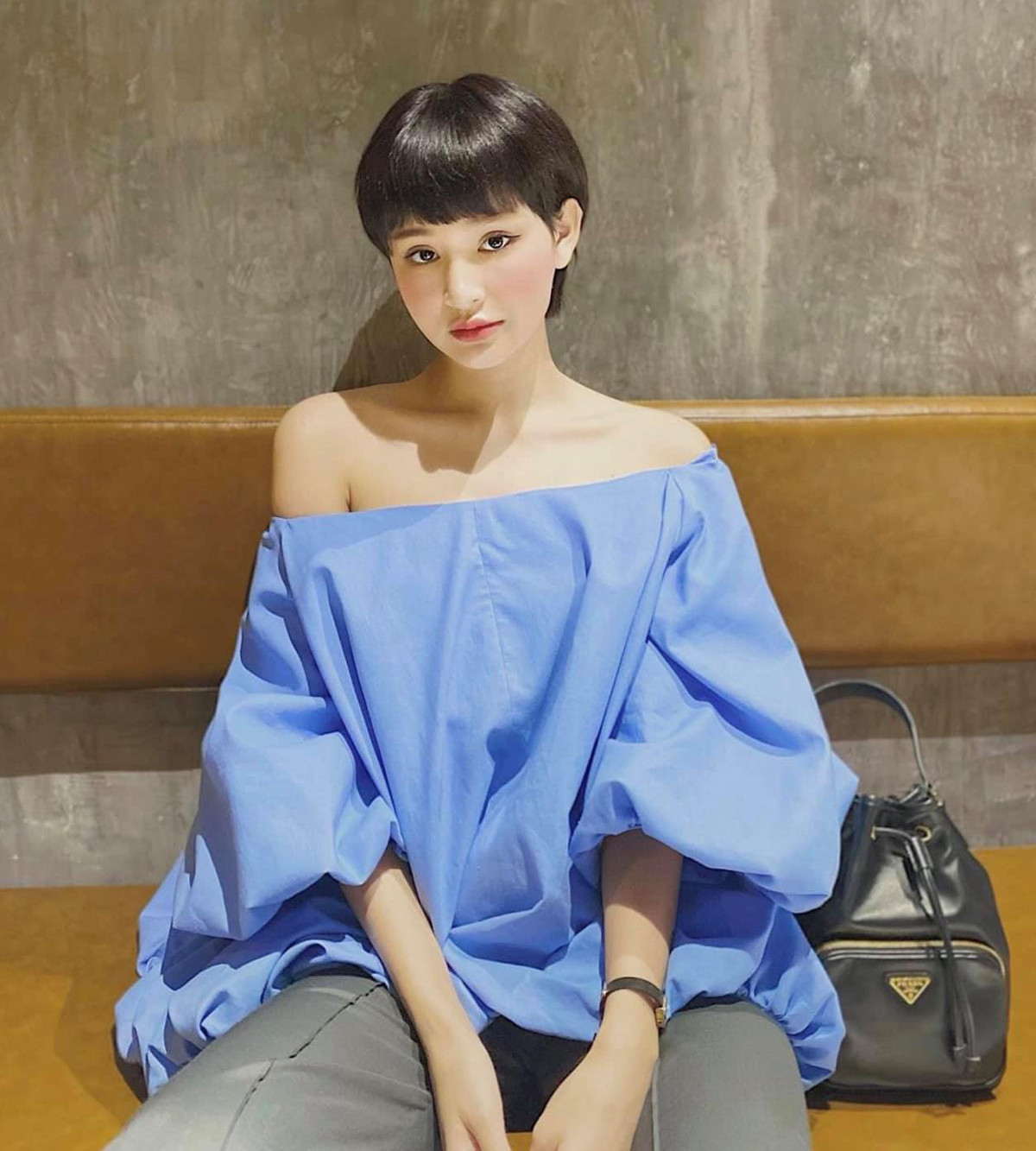 Mỹ nhân tuổi Sửu: Học cách mix đồ bình dân với hàng hiệu cao tay như “búp bê” Hiền Hồ ảnh 5