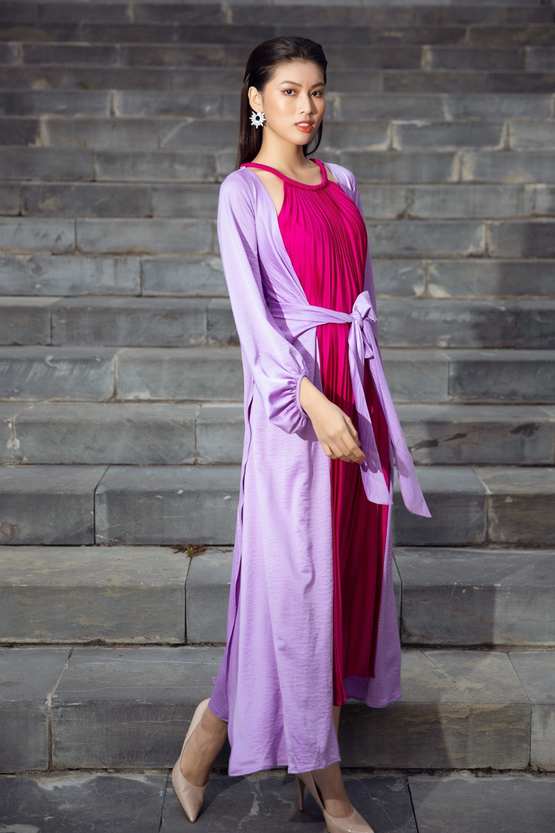 Hoa hậu Tiểu Vy, Mỹ Linh, Hương Giang, Chi Pu khoe thần thái trong cái lạnh dưới 10 độ ảnh 7