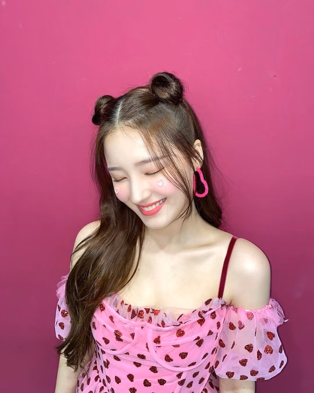 Bạn đã sở hữu bao nhiêu món phụ kiện đang là xu hướng hot nhất Hè này? ảnh 9