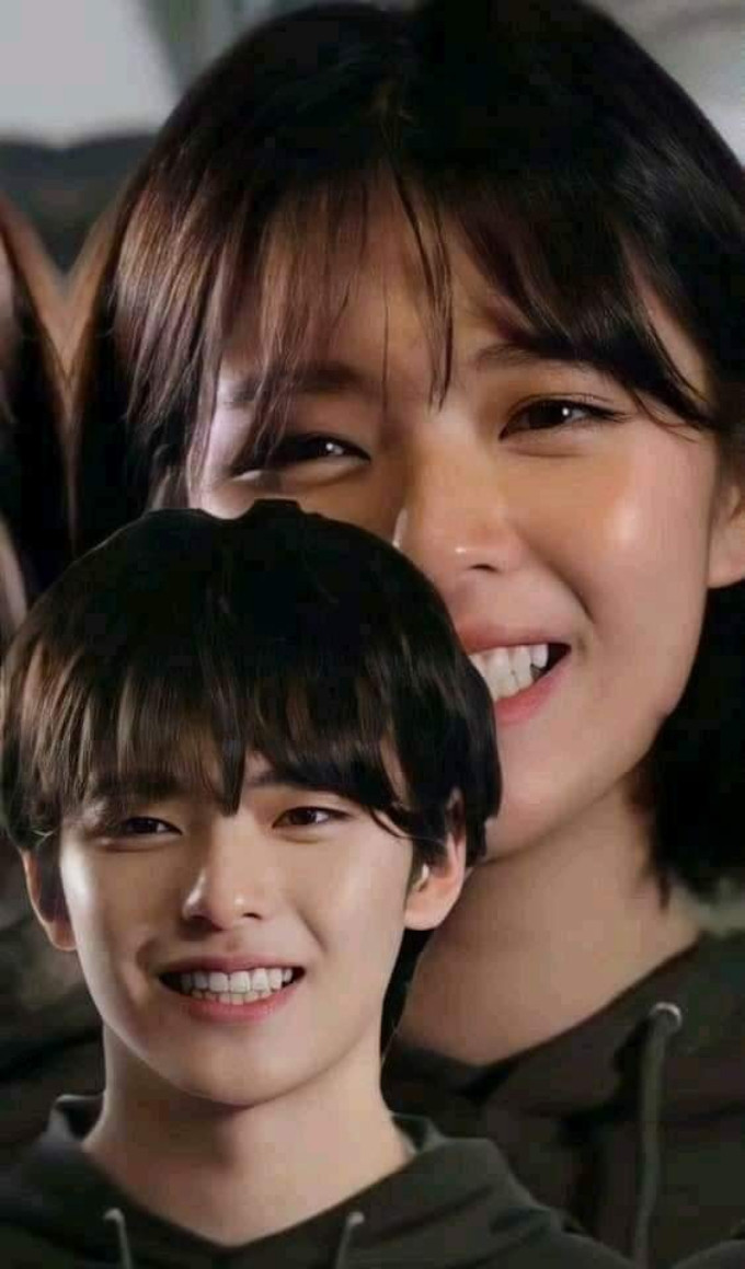 Ngắm loạt ảnh TWICE hóa “mỹ nam”, netizen đồng loạt công nhận dù là nam hay nữ đều “mlem” ảnh 2