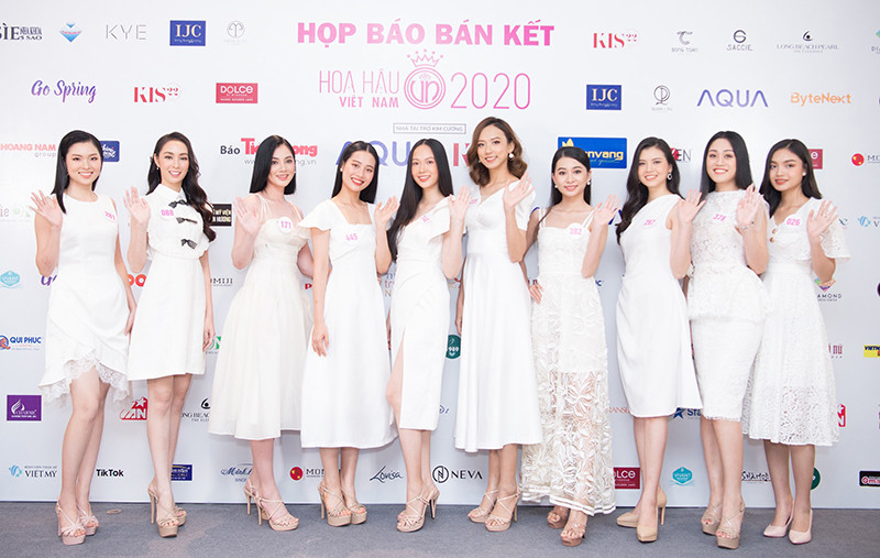 Top 60 Hoa Hậu Việt Nam 2020 diện váy trắng rạng rỡ, sẵn sàng cho vòng Bán kết tối nay ảnh 3