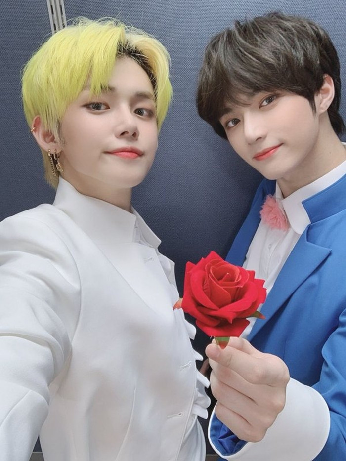 Bạn sẽ chọn chỗ ngồi nào trên chuyến xe buýt toàn các nam idol sở hữu visual hàng đầu K-Pop? ảnh 6