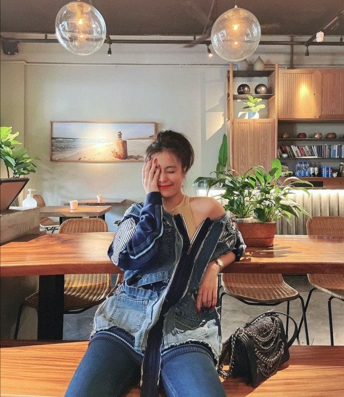 Thiều Bảo Trâm, Châu Bùi cùng dàn mỹ nhân Việt xuống phố với style giao mùa cực chất ảnh 2