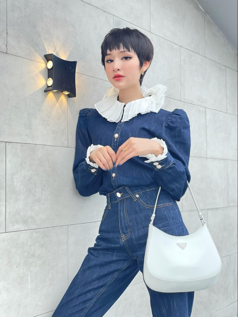 Mỹ nhân tuổi Sửu: Học cách mix đồ bình dân với hàng hiệu cao tay như “búp bê” Hiền Hồ ảnh 6