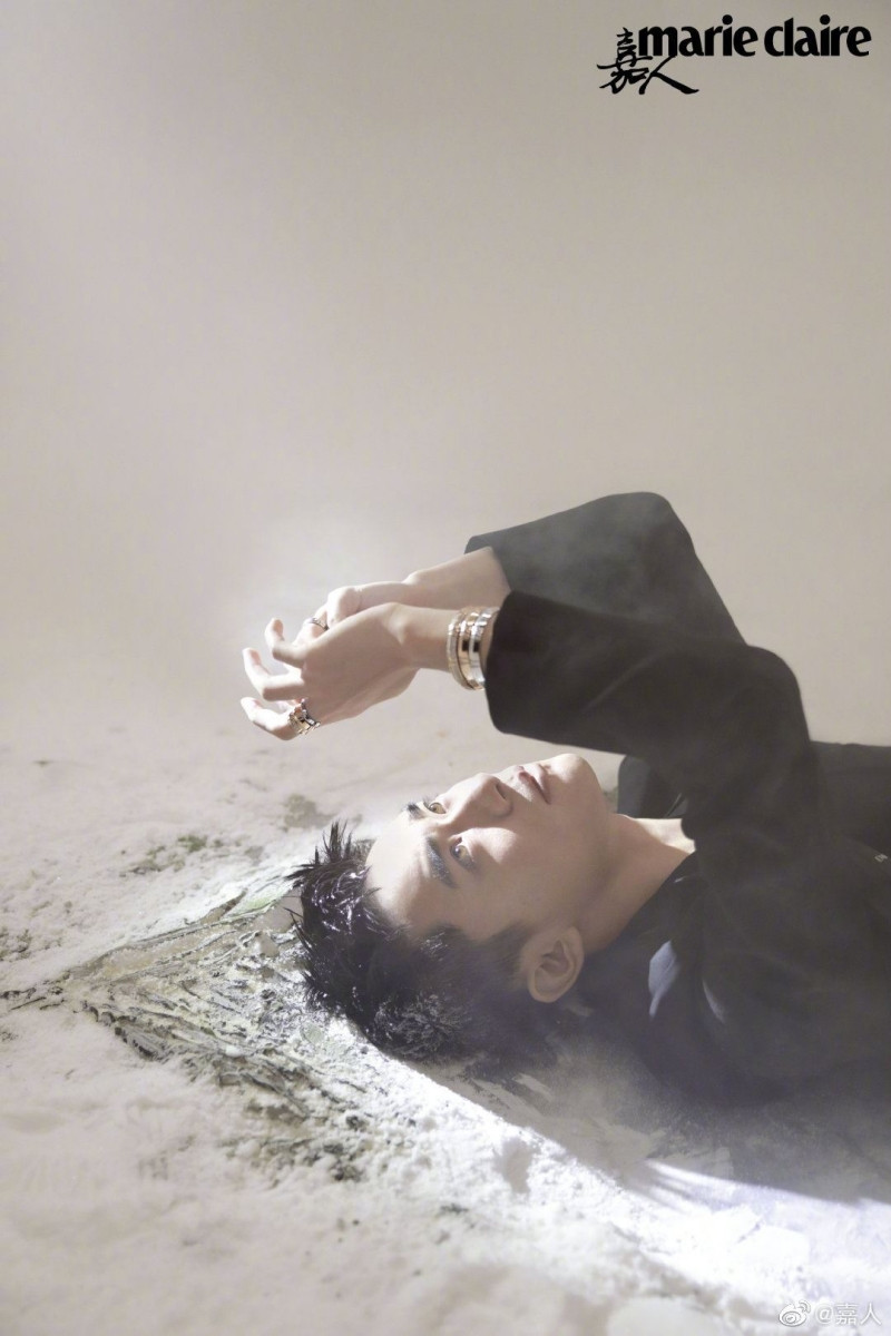 Ngắm Dịch Dương Thiên Tỉ trong bộ ảnh đẹp xuất sắc trên tạp chí Marie Clare tháng 3 ảnh 8