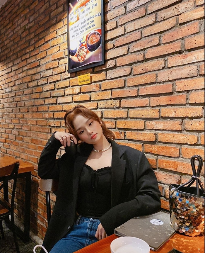 Ngọc Trinh, Jun Vũ, Phương Ly khoe khả năng "cân" mọi trang phục từ nữ tính đến cá tính ảnh 9