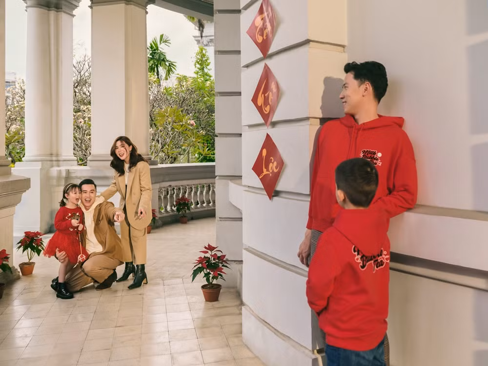 Những gương mặt nổi bật & truyền cảm hứng cho giới trẻ Việt xuất hiện trong BST thời trang ảnh 2