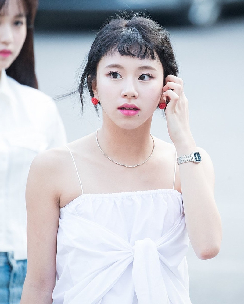 Netizen Hàn phát hiện tỉ lệ khuôn mặt Karina (aespa) giống Chaeyoung (TWICE) đến giật mình ảnh 3