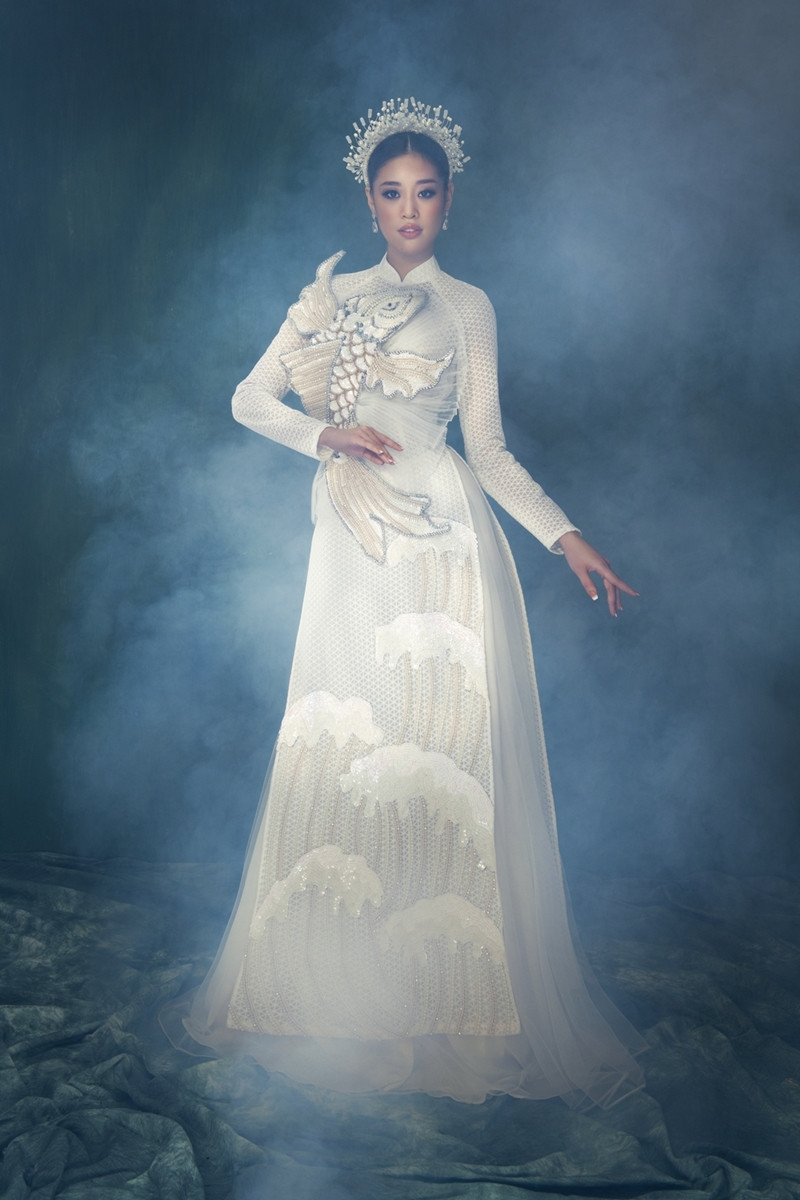 Hoa hậu Khánh Vân đẹp như công chúa bước ra từ truyện cổ tích trong bộ ảnh áo dài ảnh 4