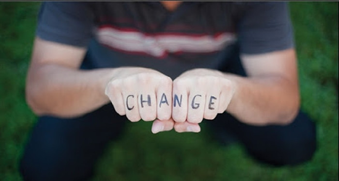 Chúng ta không thể trở thành người hoàn hảo nhưng vẫn có thể hoàn thiện bản thân ảnh 1