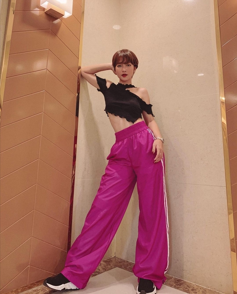 Mỹ nhân tuổi Sửu: Khả Ngân được khen hết lời từ khi cắt tóc ngắn và thay đổi phong cách ảnh 4