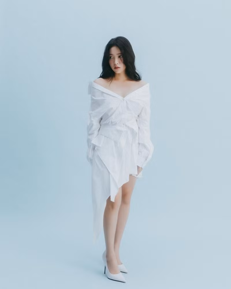Liên tục đụng hàng Jisoo (BLACKPINK), Yeri (Red Velvet) được khen mix đồ ngày càng lên tay ảnh 6