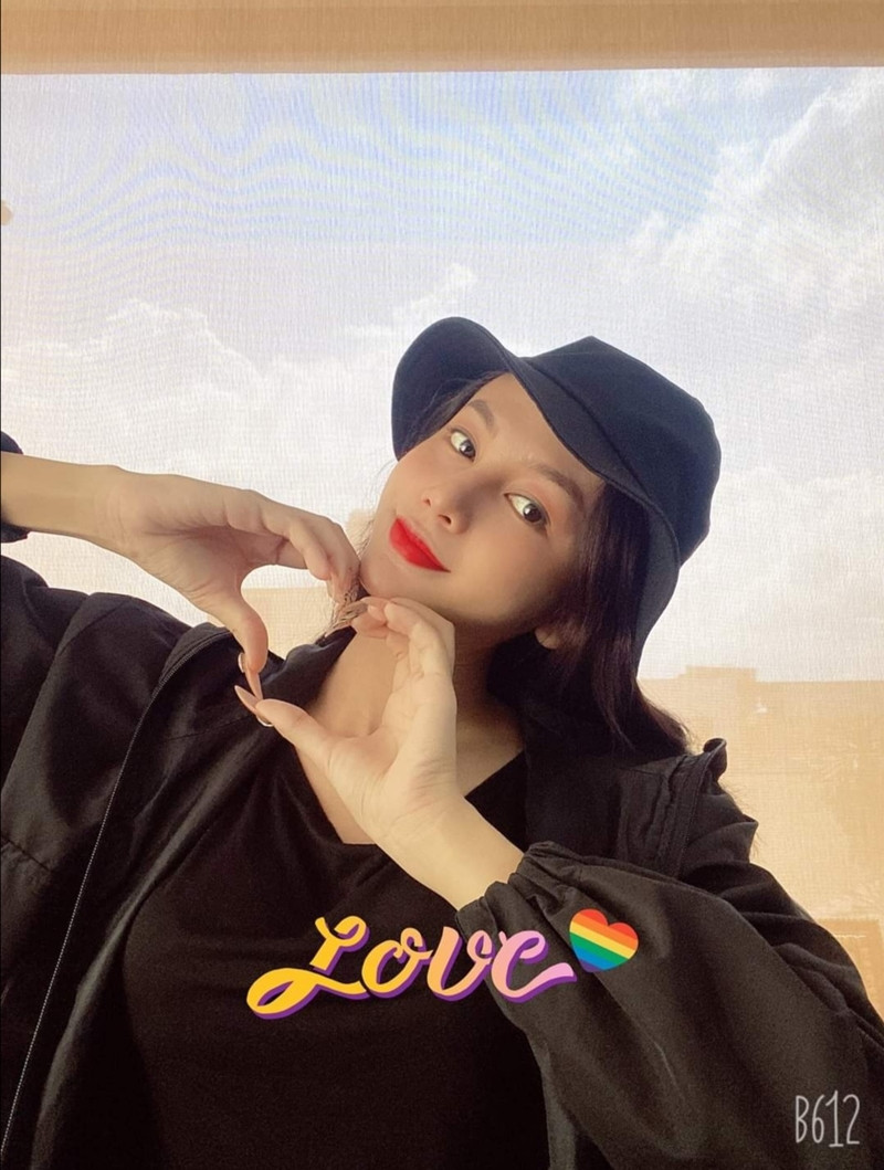 Đặt lên “bàn cân” nhan sắc của Top 3 Đại Sứ Hoàn Mỹ 2020, Trân Đài được khen nức nở ảnh 10