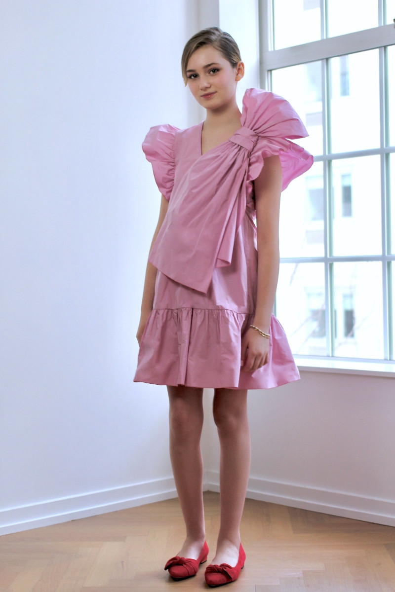 Quả Cầu Vàng 2021: Thảm đỏ đặc biệt nhất trong lịch sử, sao nào bị chê nhiều nhất? ảnh 8