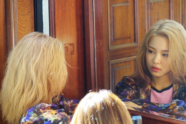 3 cô gái được cho là “bản sao” của Jennie BLACKPINK, giống nhất lại là cô bé mới 12 tuổi ảnh 3