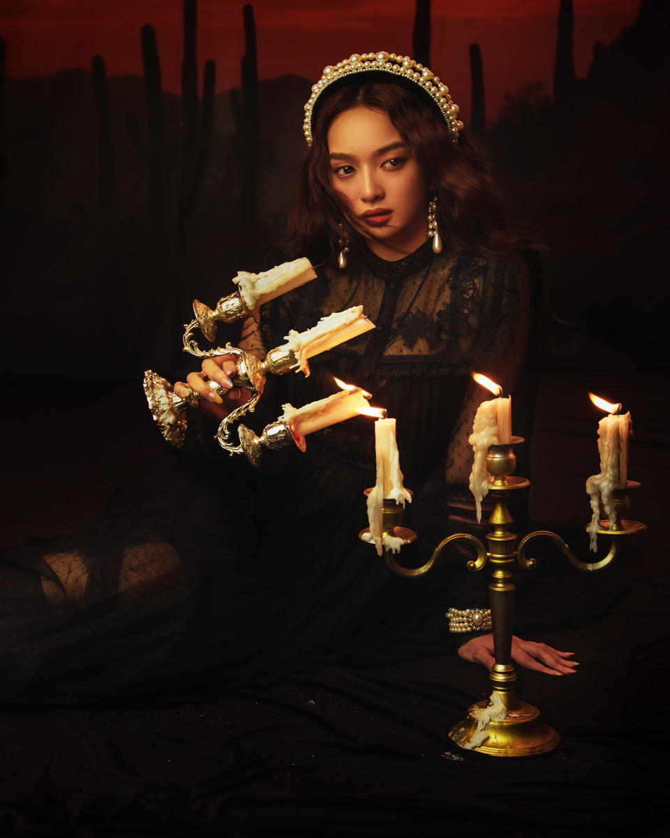 Kaity Nguyễn hóa “Quý Cô Trăng Máu” huyền bí, đầy ma mị trong bộ ảnh Halloween ảnh 3